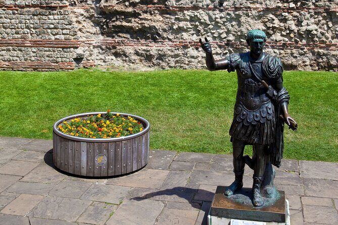 Roman & Medieval London: Private Half-Day Tour in a Black Cab - Key Points You’ll Care About