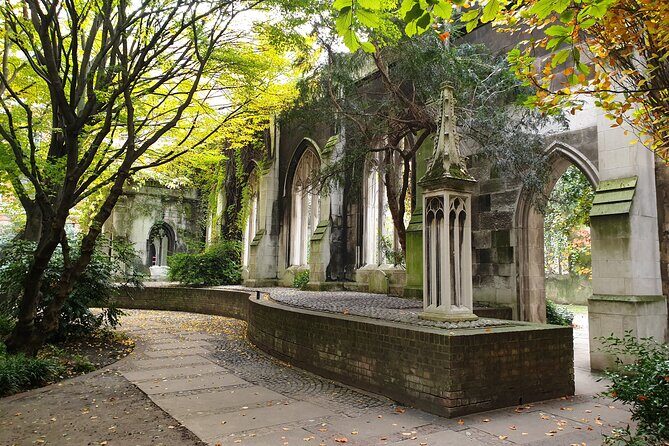 Roman Ruins to Blitz Bombings: A Walking Tour of London's Fiery History - What You’ll Actually Get From Tom (and What to Bring)