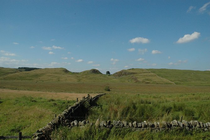 Romans and Hadrian's Wall Day Tour - A small-group mini-coach day from Windermere
