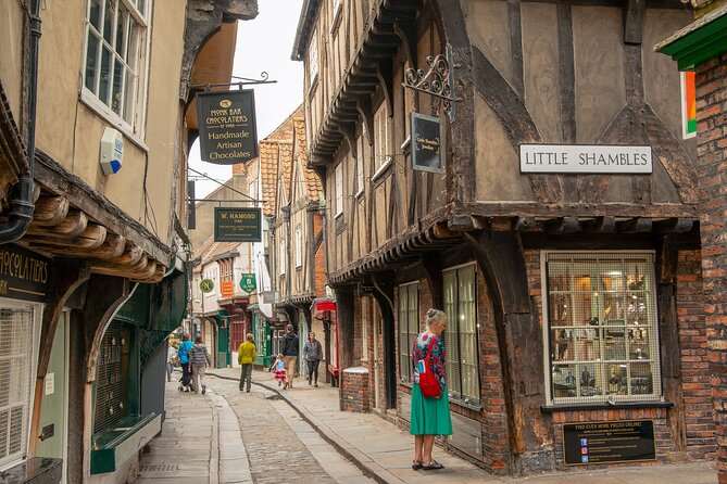 Romans, Vikings and Medieval York: An Audio Tour - Merchant Adventurers’ Hall: the practical side of York’s story