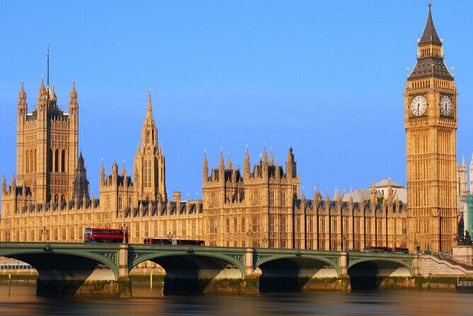 Royal London Guided Sightseeing Tour and Thames River Cruise - The Thames River cruise ticket: included, but your legs matter