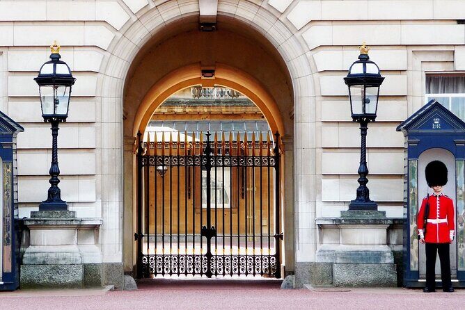 Royal London Guided Tour with Changing of the Guard - Price at about $68.65: does it feel like value or like a splurge?