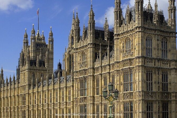 Royal London: Private Half-Day Tour with Horse Guards Parade - Stop 5: St James’s Palace and Horse Guards Parade Walk-Through