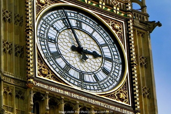 Royal London: Private Half-Day Tour with Horse Guards Parade - Stop 1: Westminster Area Starts You Off With the Right Lens