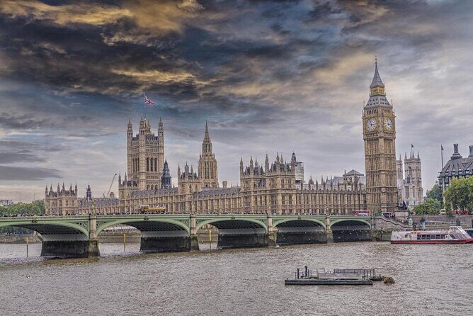 Royal London Tour with Westminster Abbey Visit & Afternoon Tea - Key points at a glance