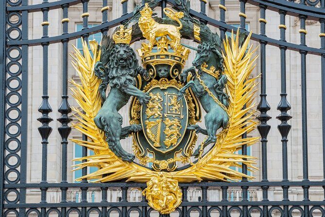 Royal Tour w/ Buckingham Palace Tickets - Semi-Private 8ppl Max - Who This Tour Fits Best