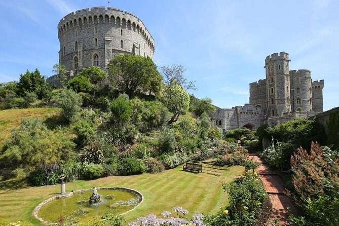 Royal Windsor Castle Private Tour with pass - Eton College quick stop: a world-famous school moment