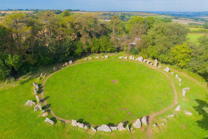 Secret Cotswolds Tour from Stratford-on-Avon or Moreton-in-Marsh - Guiting Power: the remote-feeling reset