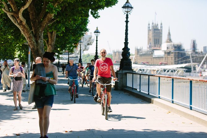 Secrets of London Bike Tour: Thames, Tower Bridge, and Market - Price and value: what $62.01 buys you in real time