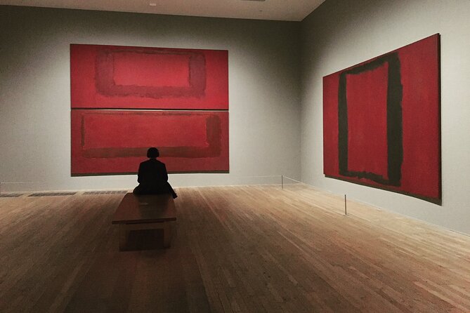 See Tate Modern with an Art Historian in London - Small group size: why max 10 changes the whole feel