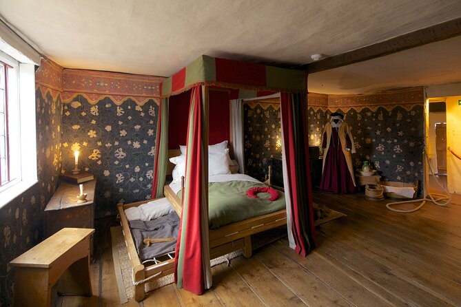 Shakespeare's Birthplace - How this compares to a self-guided visit