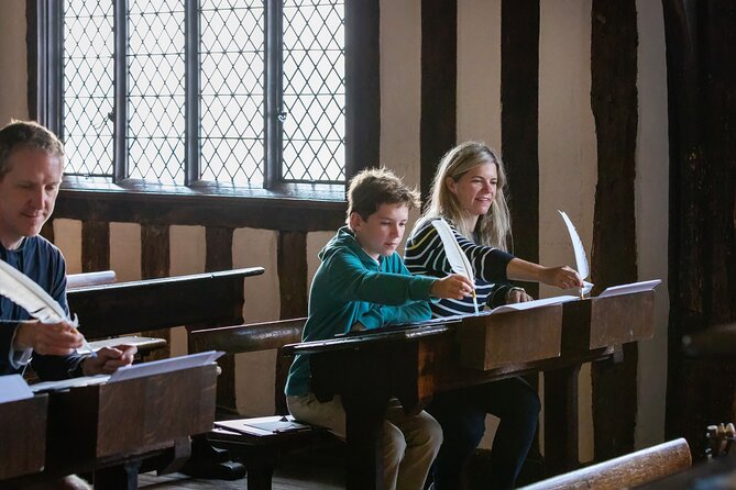 Shakespeare's Schoolroom & Guildhall Entry Ticket and Tour - Who this experience suits best