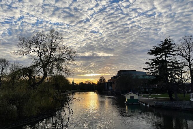 Shakespeare’s Stratford-Upon-Avon: A Self-Guided Audio Tour - Bancroft Gardens and the River Avon: where tone shifts