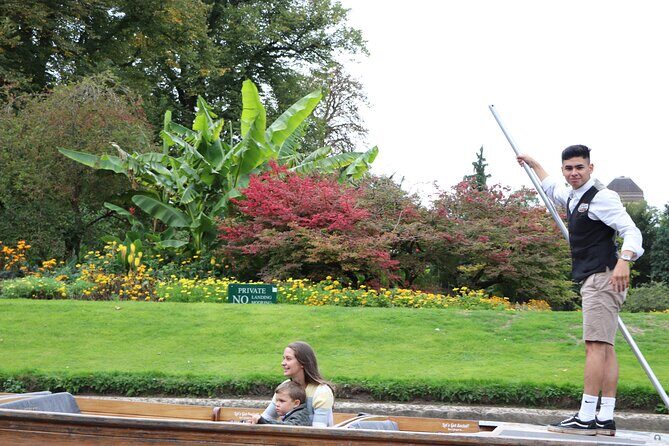 Shared Punt Tour - Cambridge - Meeting Point: Easy to Find and Simple to Finish