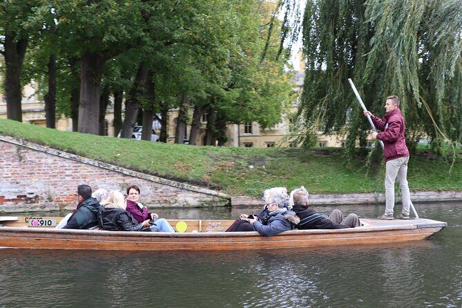 Shared Punt Tour - Cambridge - Budget and Value: $34.67 for Two Can Be a Sweet Spot