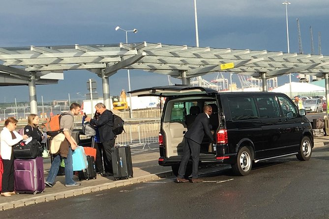 Shared Ride Southampton Cruise Port Arrival to Heathrow Airport or London - The ride itself: air-conditioned minivan comfort and shared-route reality
