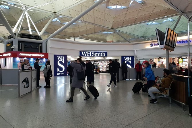 Shared Service from Stansted airport to Central London - Meeting the driver in the arrivals hall (and why it matters)