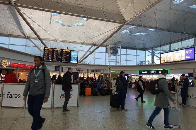Shared Service from Stansted airport to Central London - Waiting time rules: what happens if your flight is delayed