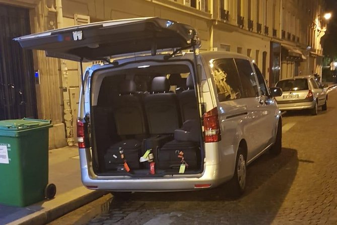 Shared Service from Stansted airport to Central London - Service hours: when you can rely on pickup