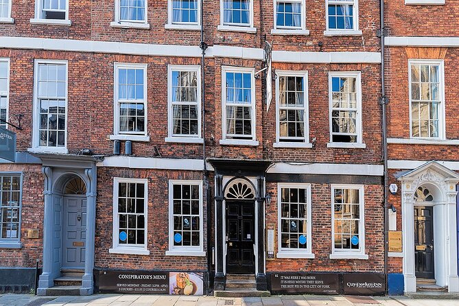 Shared Walking Tour in York - Walking York without cars: the best way to get oriented