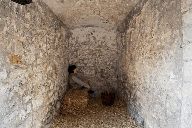 Shepton Mallet Prison Guided Tour - The Guided Walk: From Prison Wings to the Execution Story