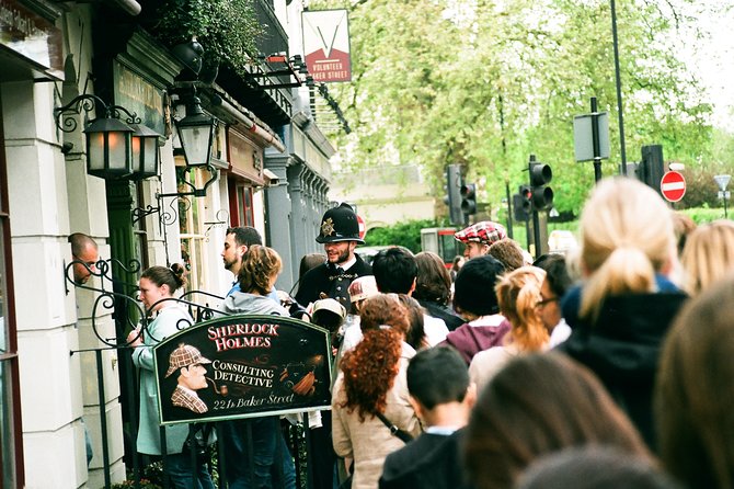 Sherlock Holmes Old London - Very Small Group Walking Tour - Simpson’s in the Strand: The Restaurant Stop That Actually Means Something