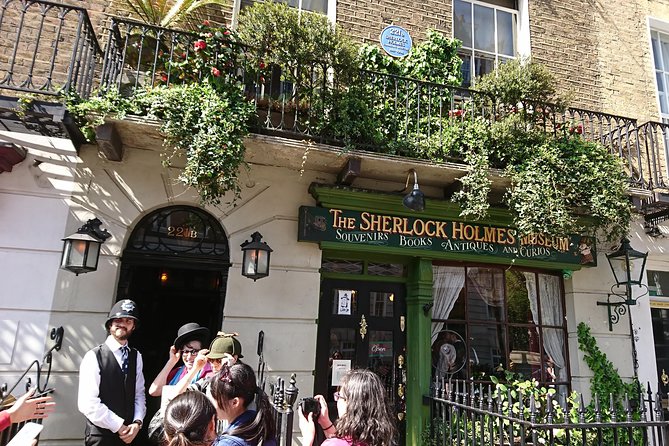 Sherlock Holmes Private Guided Tour - BBC Series & Traditional Locations - A 3.5-hour Sherlock walk that links Conan Doyle and BBC Sherlock