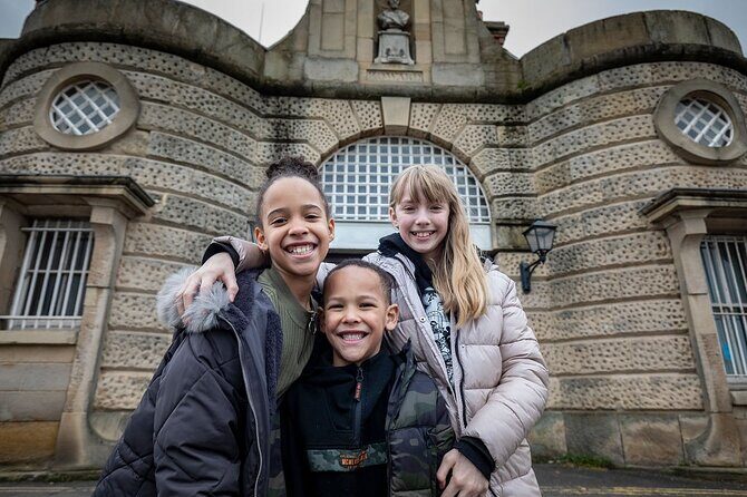Shrewsbury Prison Entry Ticket - How long you need: 1 to 5 hours, depending on your style