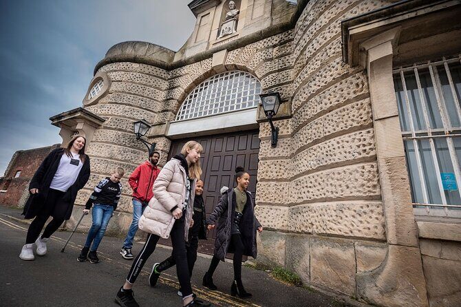 Shrewsbury Prison Entry Ticket - Parking and getting there: public transport wins, cashless parking can bite