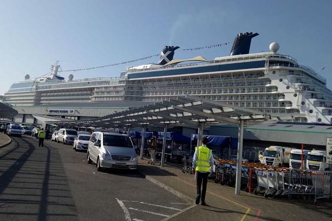 Shuttle Service London and Heathrow Hotels to Southampton Cruise Terminals - Door-to-Door Pickup: From London Hotels to Southampton Cruise Terminals