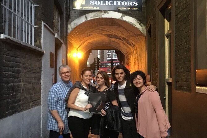 Slavery and City of London Walking Tour - Finishing near St Paul’s: what to notice on the way out