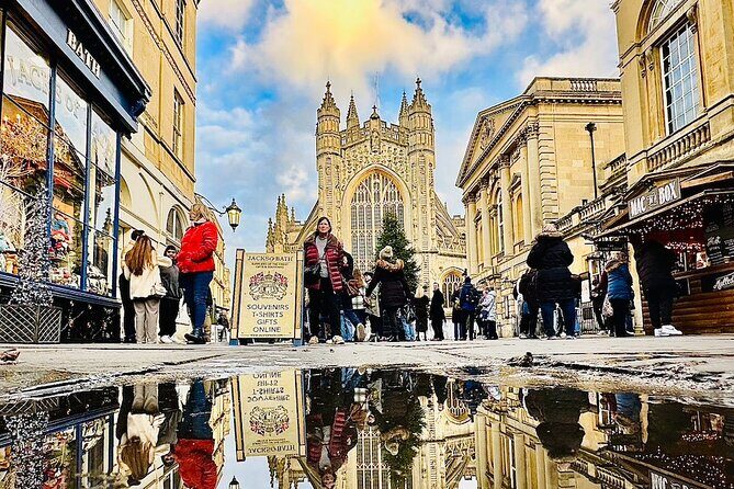 Small Group smartphone Bath Walking Tour around Bath - Key reasons this Bath tour works