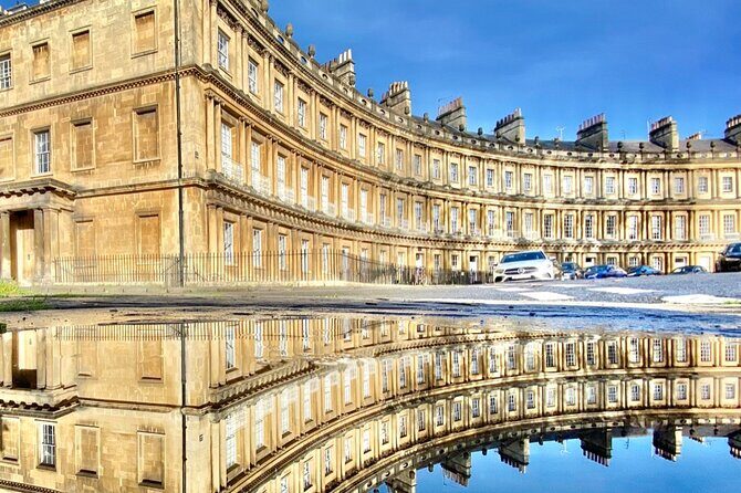 Small Group smartphone Bath Walking Tour around Bath - Small group size, private feel, and a pace you can actually enjoy