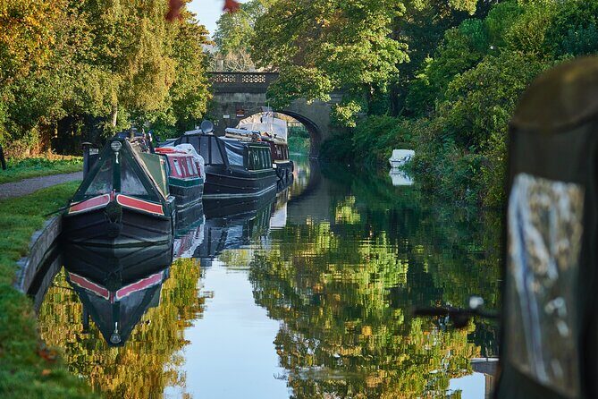 Small Group smartphone Bath Walking Tour around Bath - Price and value: $219.38 per group for two hours of guidance
