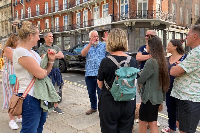 Small Group Walking Tour of Windsor Town (max 8 people) - Key things I’d watch for on this Windsor & Eton walk