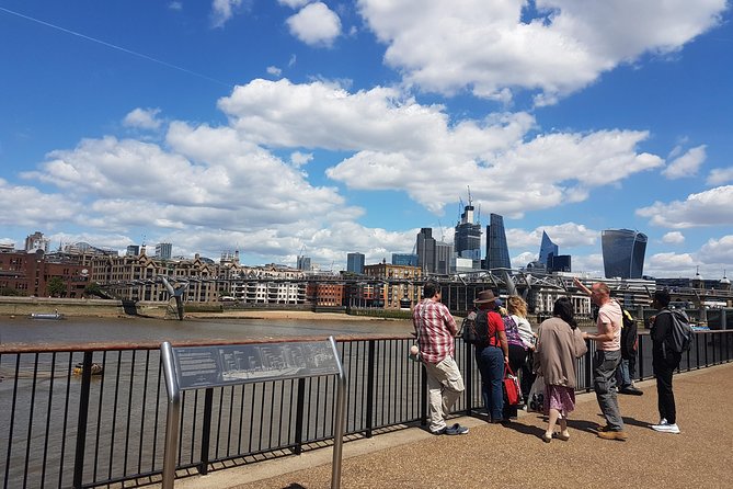 South Bank (London Bridge) Walking Tour & Enter The Tower of London - From Shakespeare’s Globe to London Bridge: the core sights you’ll see