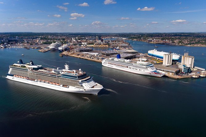 Southampton Cruise Terminals to Heathrow Airport Private Sedan Arrival Transfer - FAQ