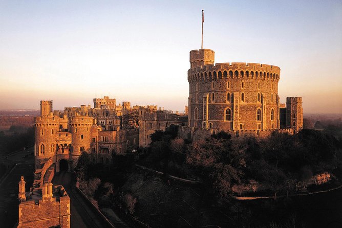 Southampton: Post-Cruise Tour to London via Salisbury, Stonehenge and Windsor - Stonehenge: myths explained, then you decide for yourself