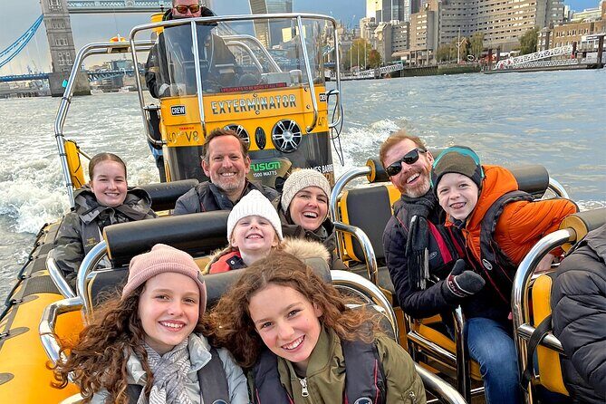 Speedboat Cruise Tour: Embankment OR Westminster Pier -70 minutes - The High-Speed Section: Adrenaline, Bounce, and 40 mph Energy