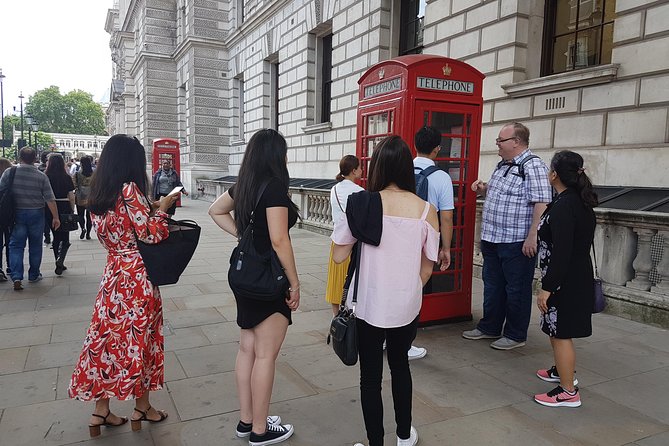 St Pauls Cathedral & See Over 30 Top London Sights Tour - Southbank via a short Underground ride: Tate Modern and Shakespeare’s Globe