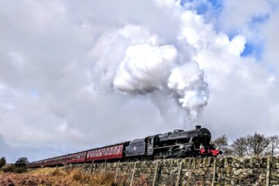 Steam Trains, Whitby, and the North York Moors Full-Day Tour from York - From York out to Helmsley: a calm first stop before the Moors