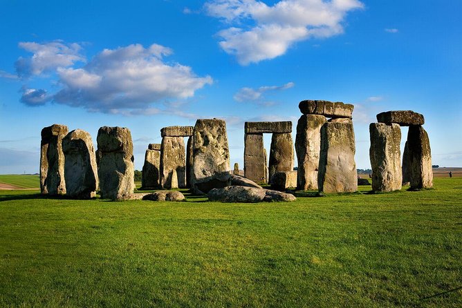 Stonehenge and Bath Tour from London - Coach from London at 8:15: comfort, pacing, and being early