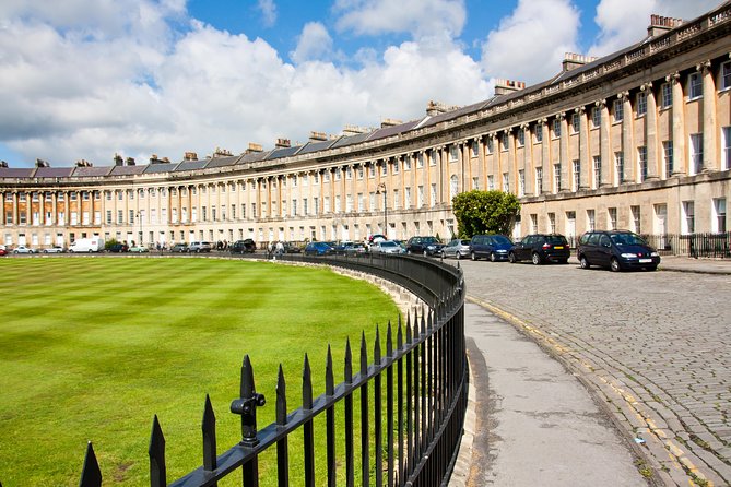 Stonehenge and Bath Tour from Oxford - Bath Abbey in 15 minutes: a fast architectural hit