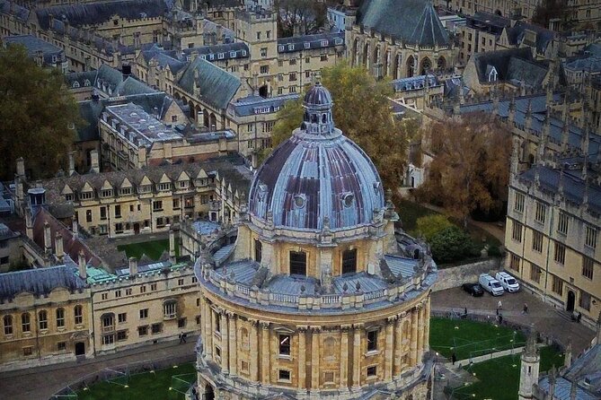 Stonehenge and Oxford Day Tour from London Including Admission - Guides, narration, and the feel of the day