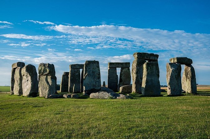 Stonehenge and Oxford Day Tour from London Including Admission - Practical tips for a smoother day
