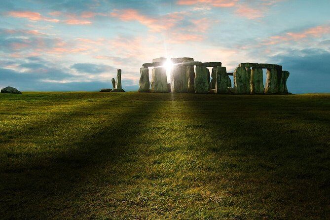 Stonehenge Inner Circle Private Tour from London with Bath Visit - Stonehenge Inner Circle: the rare part of the day