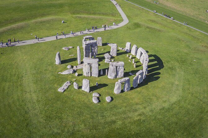 Stonehenge Inner Circle Tour - Stonehenge Outside Public Hours: What the 2-Hour Visit Feels Like