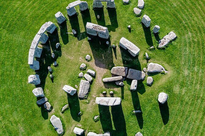 Stonehenge Inner Circle Tour - Inside the Circle: Standing Where Most People Can’t