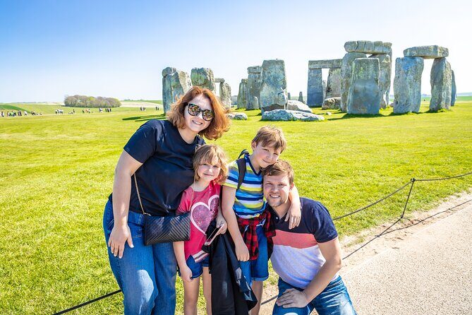 Stonehenge Inner Circle Tour - The Long Luxury Coach Ride From London (And How to Use It)