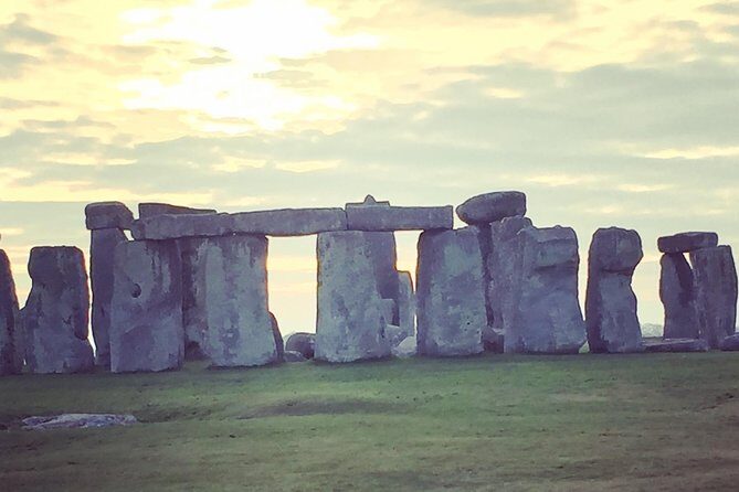 Stonehenge Private Car Tour with Driver Guide - Timing Reality Check: The 6-Hour Window and the Road